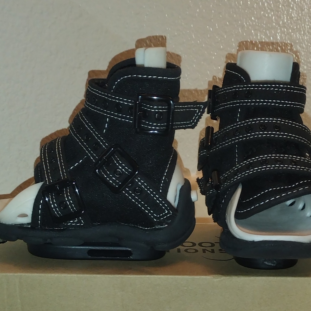 IOWA Clubfoot Orthopedic Corrective Shoes & Brace Size 3